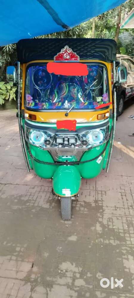 2023 last bajaj maxima z cng