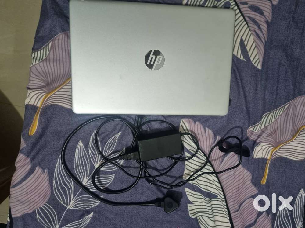 HP 15s-fq2002TU  i3 11th Gen  8GB RAM  512GB SSD  Excellent Condi
