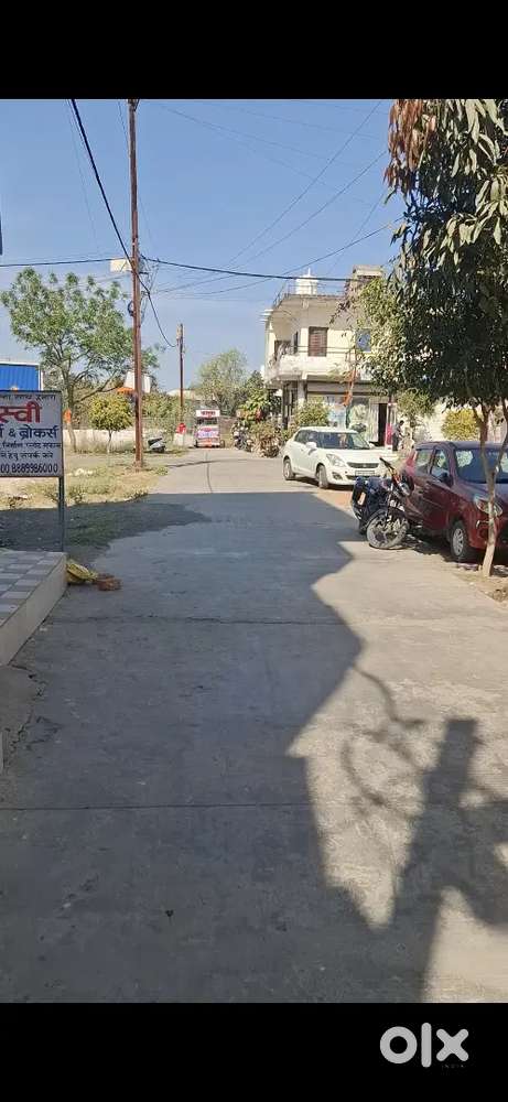 2 BHK makan caps town colony pigdamber rau