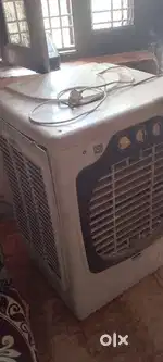 Cooler badhiya or nice condition