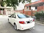 Toyota Corolla Altis 2010 italian CNG family driven well maintained