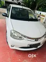 Etios white  2012 last