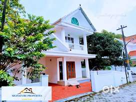 Gated community Villa ( Tripunithura InfoPark route ) bus stop 500 mtr