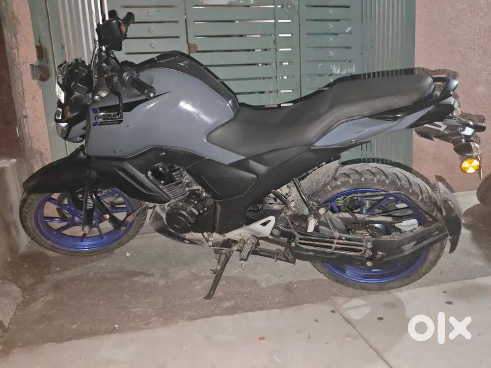 Yamaha FZ S BSVI