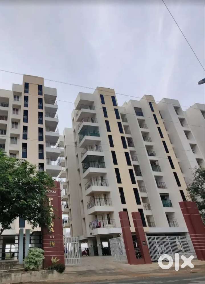 Required 2 Female for a 2BHK flat in KGISL PLATINA Keeranatham