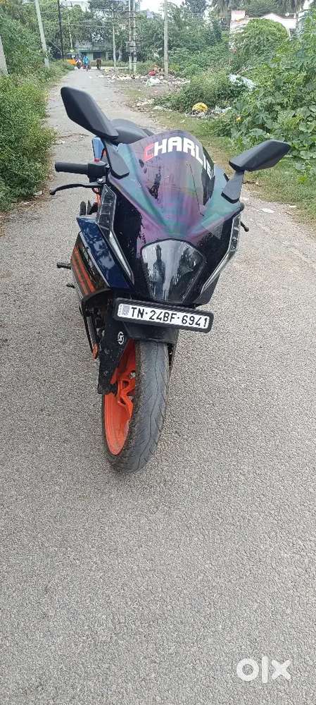 Good condition in shoroom condition