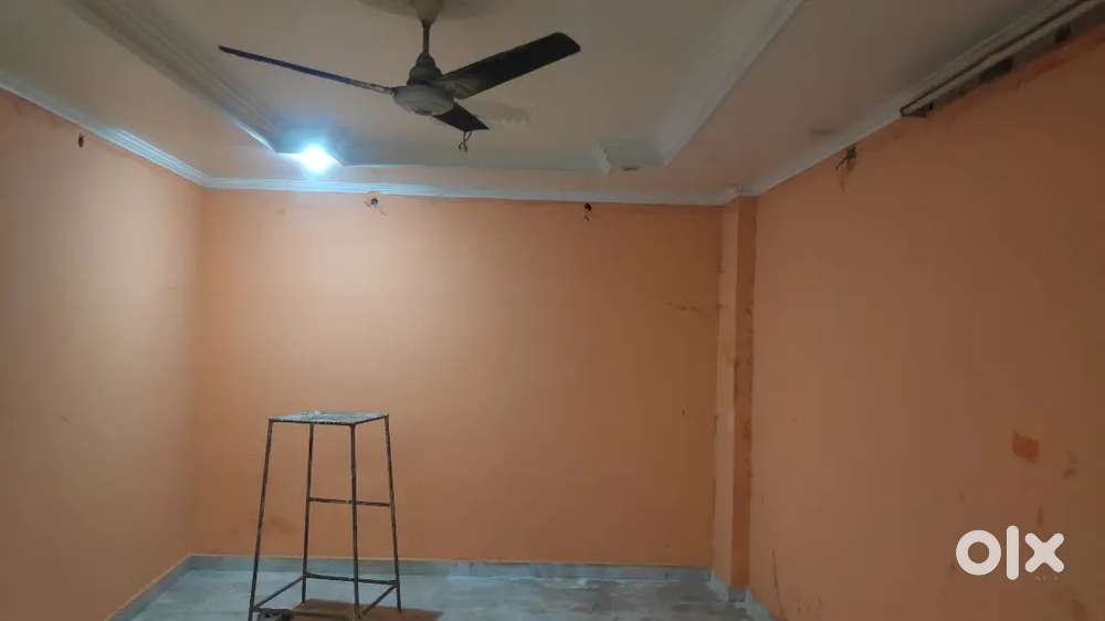 1bhk on rent link road market