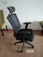 Computer chair in perfect condition