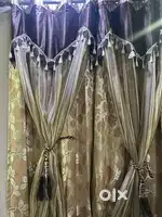 Curtains just like new 5 pcs