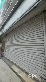 Available for Rent Commercial showroom  1150 sq.ft Rent 350 per sq.ft
