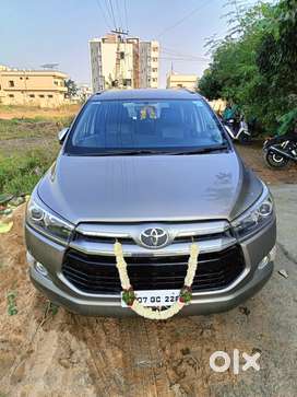 Toyota Innova Crysta 2.4 ZX MT, 2018, Diesel