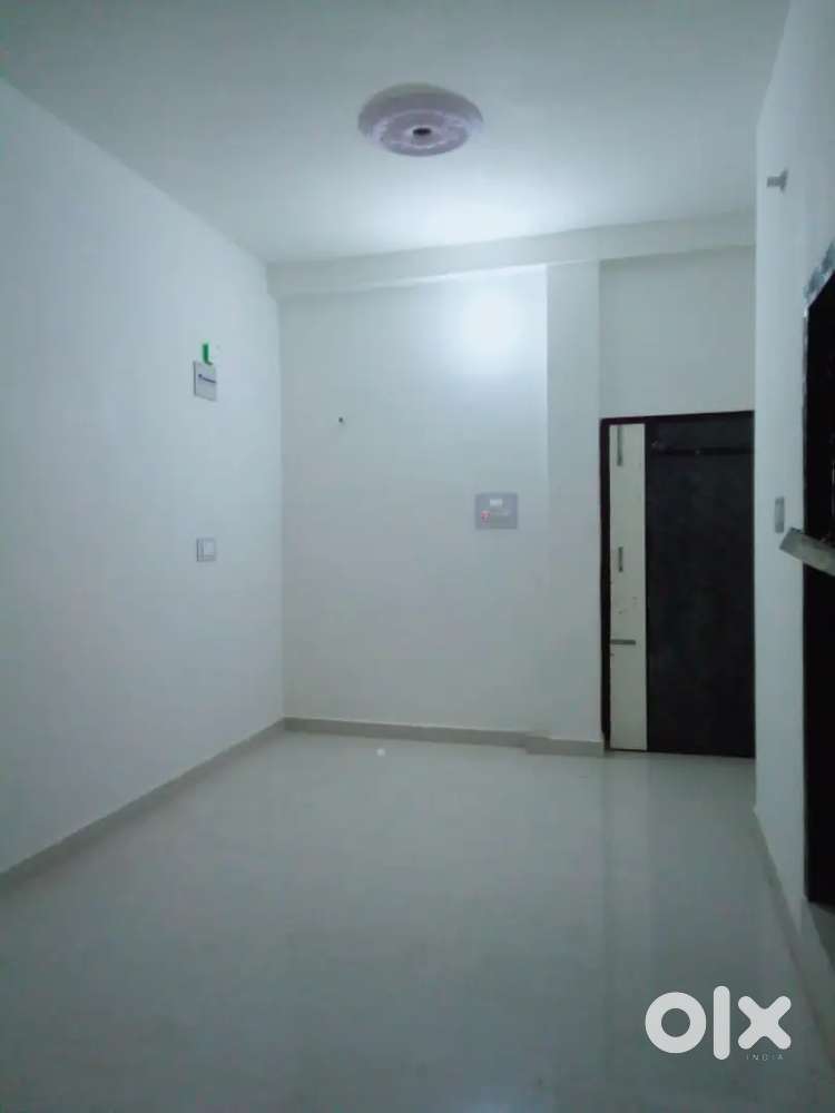 New 1 BHK Flat (Nr Nala Rd) ,Rajndra Ngr ₹9999 fixed