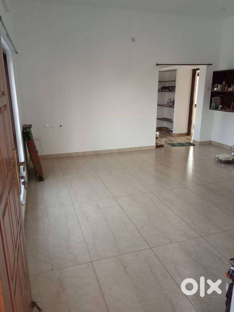 1BHK house behind cheran nagar - Compact House