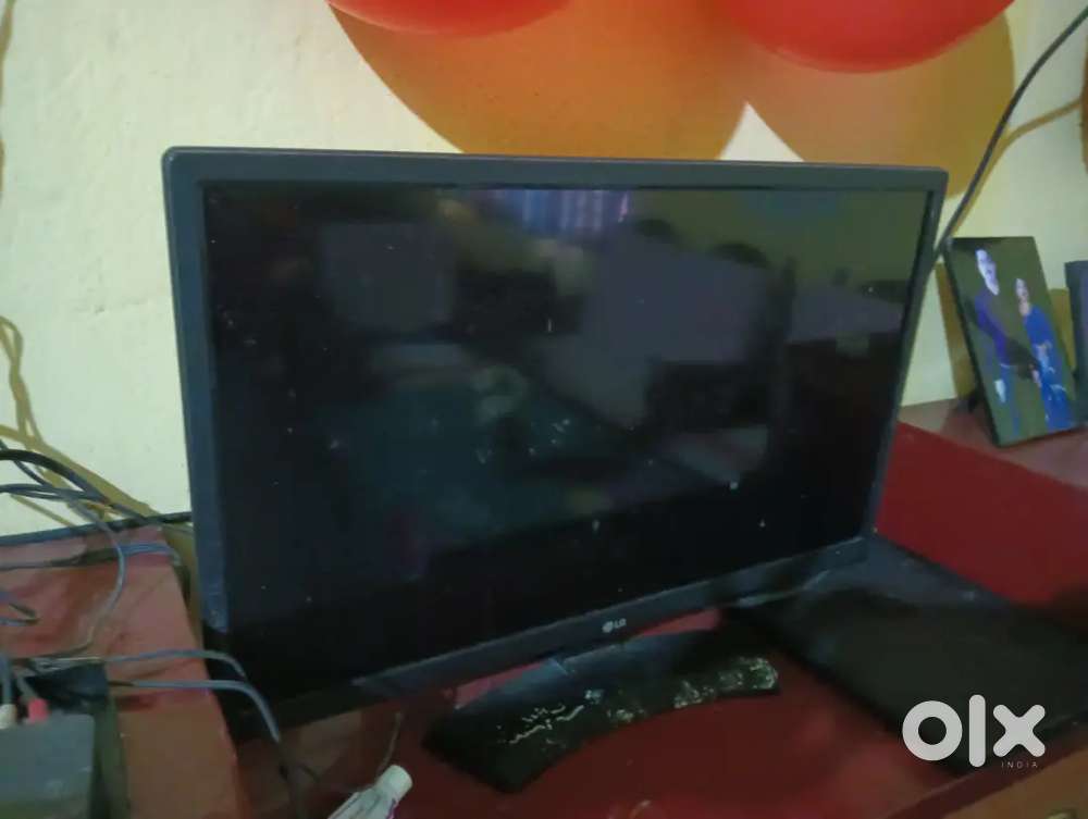 LG Smart TV 26 inch – Urgent Sale!”