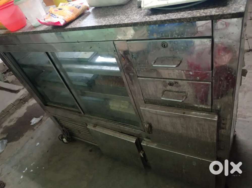 Display counter best cooling