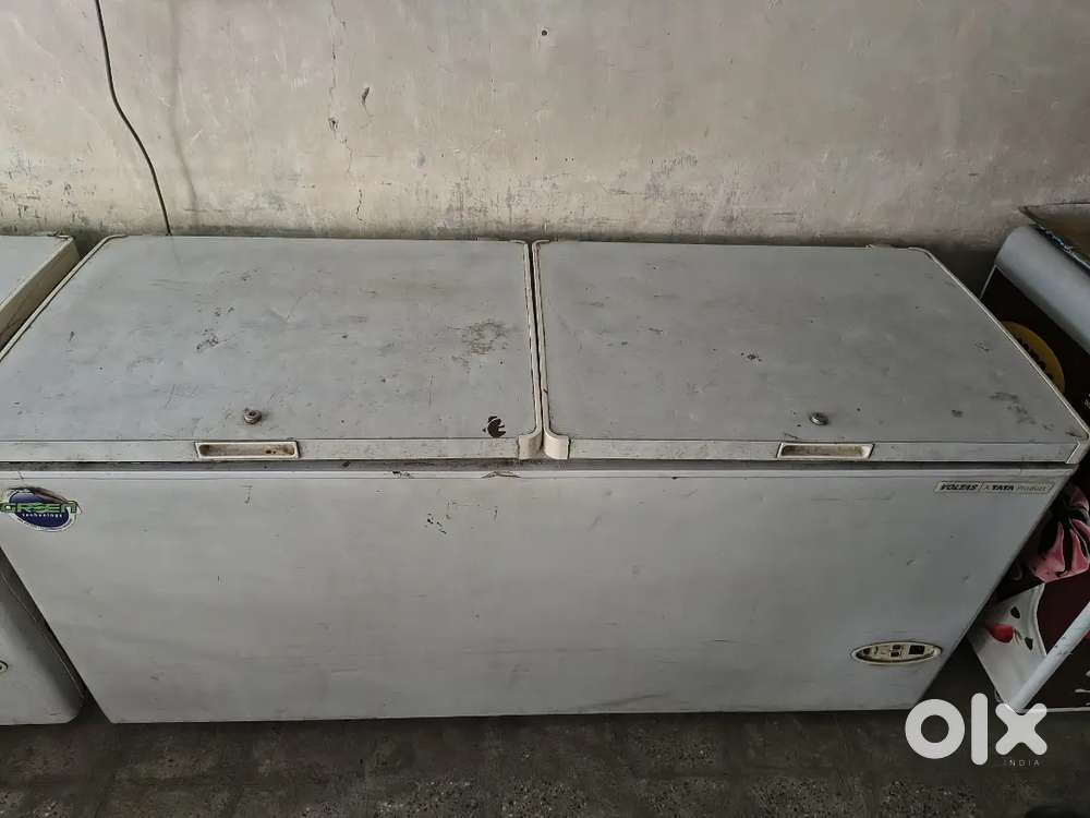 Voltas Deep freeze Running condition 500ltr