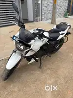 Selling my Apache RTR 2004V well maintained and in excellent condition