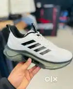 Salesman for Showroom