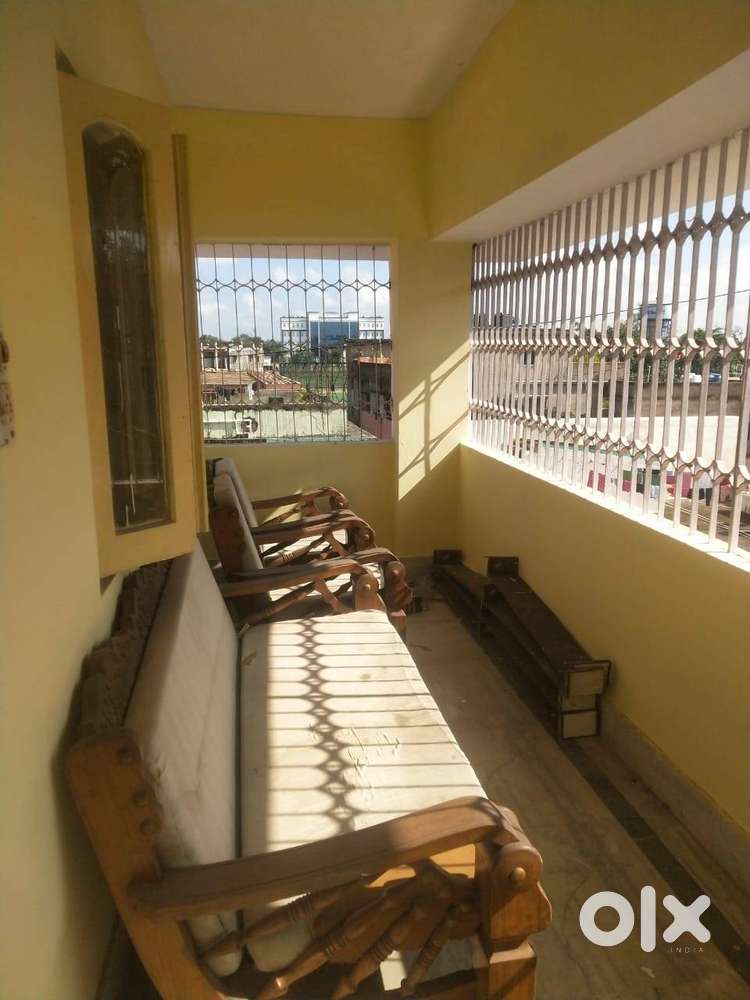 2 bhk flat available for rent in singh more.