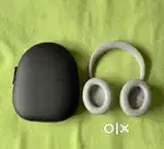 BOSE QC700 headphones May  2023