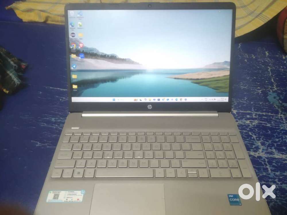 HP intel core i3, 12th gen, 512 SSD, 8GB RAM