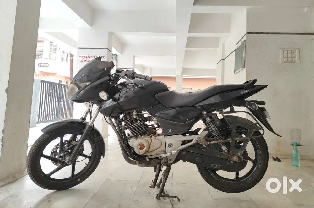 Pulsar 150