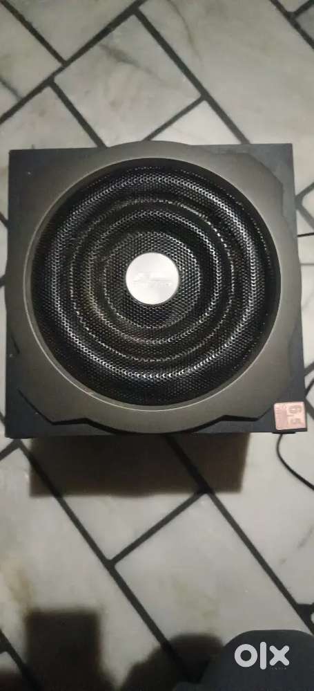 Woofers F&D