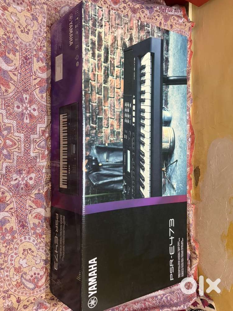 Yamaha PSR-E473 Portable Keyboard
