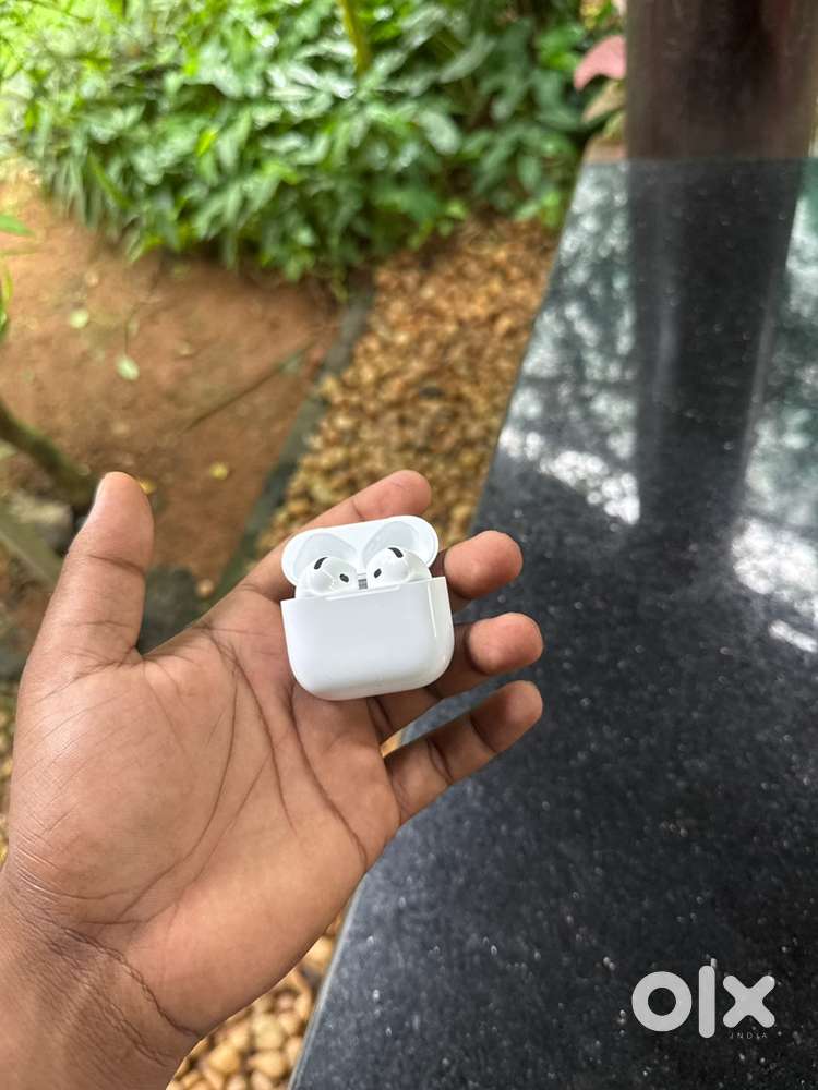 Airpod gen 4 with ANC