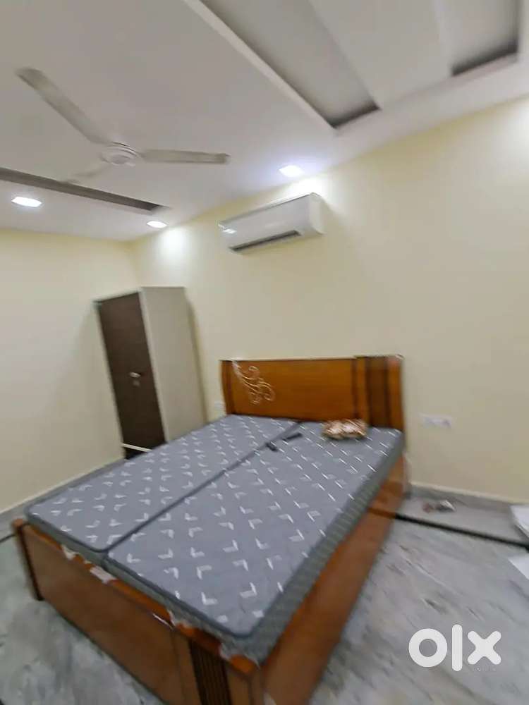 II DHRUV GOHRI II 2BHK FURNISHED FLOORS AVAILABLE NEAR RAMESH NAGAR