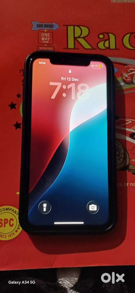 Iphone 11 128gb no exchange Avialable