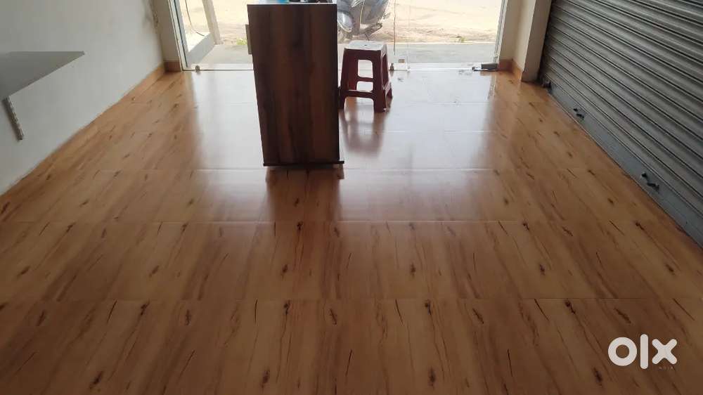 Shope available for rent