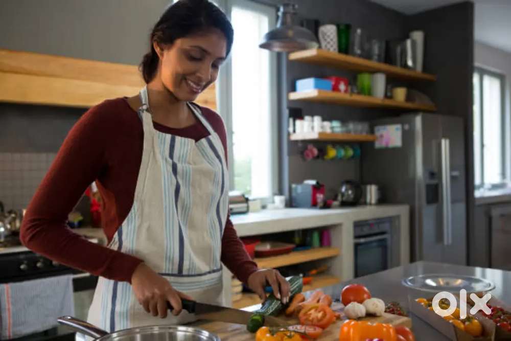 Female Cook/Chef Requirment Home Food Cooking Exp. Gurgaon Delhi/NCR