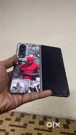 samsung fold 4 fine condition 12 / 256