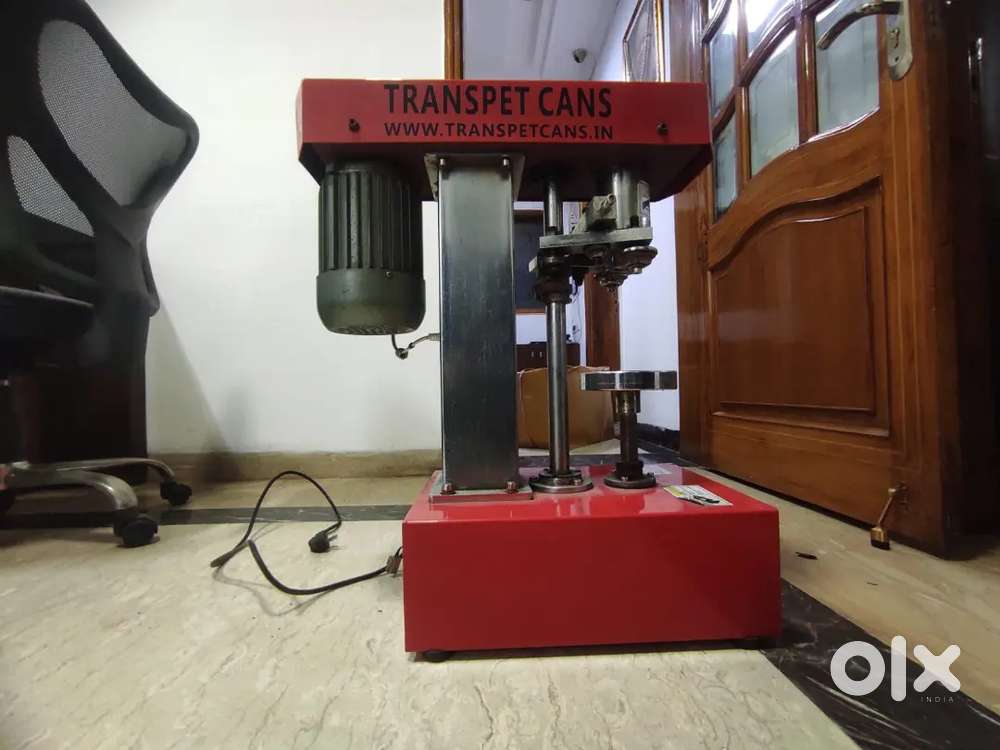 Can sealing machine