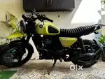 Yezdi scrambler.  Less driven bike and single owner