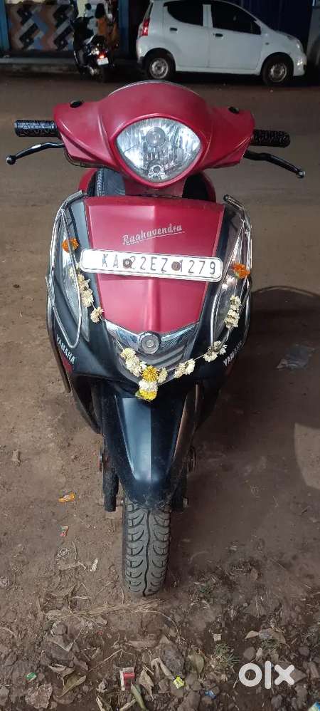 Yamaha Fascino 2017 model.