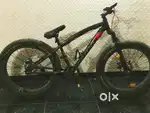 Cycle for sell in good condition.only 1 break is damage