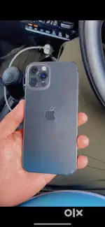 Iphone 11 pro black colour 128 gb