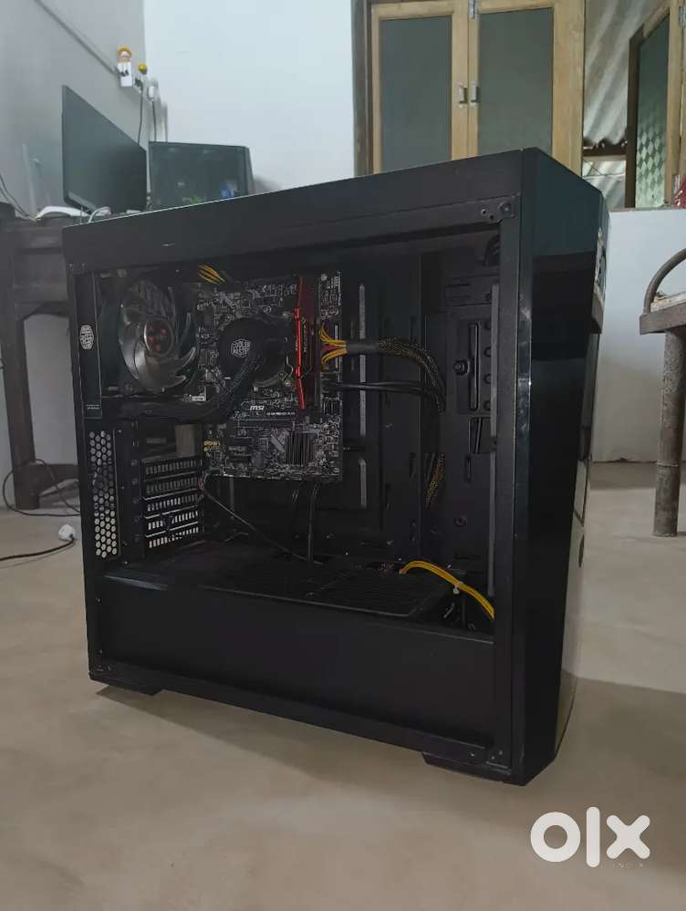 Intel i5 7400  8GB RAM  120MM AIO