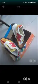 Sports shoes _ Running/Walking Shoes