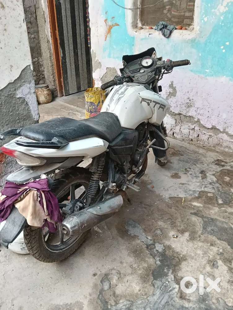 Apache RTR 180