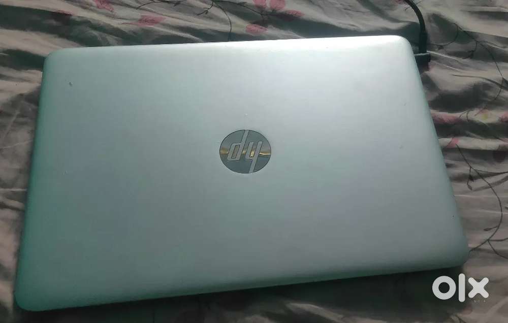 Hp Elitebook 745 G3 laptop with charger very good condition