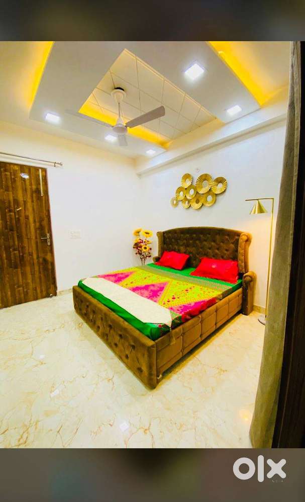 2BHK READY TO MOVE AT PRIME LOCATION OF NOIDA EXTENSION SECTOR 1