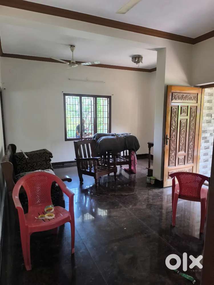 Independent 2bhk ground floor house in akashbhavna