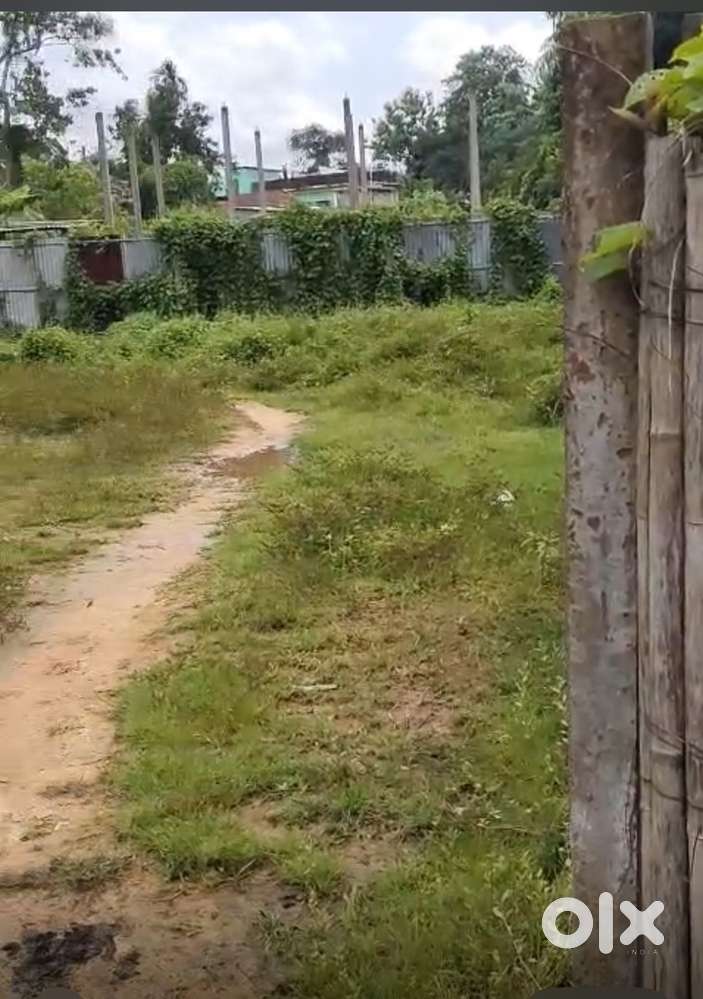 3 ganda land for sale