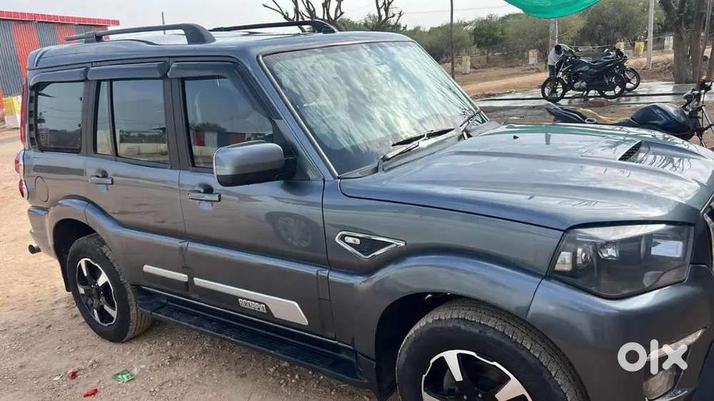 Mahindra Scorpio Classic 2022 Diesel 70000 Km Driven