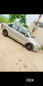 Skoda Rapid 2013 Diesel 90000 Km Driven