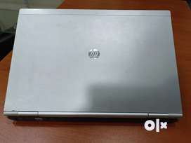 HP laptop core i5 processor Ram 4GB HDD 320GB