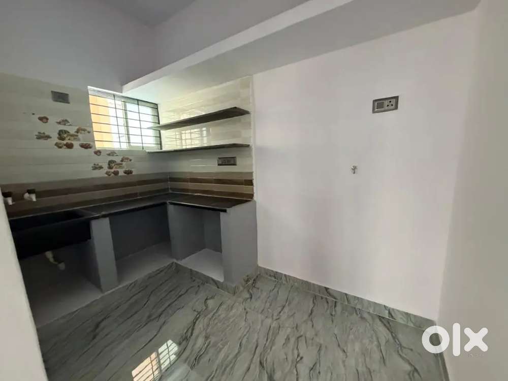 Vijayaganar 2nd stage house for rent in 2nd floor